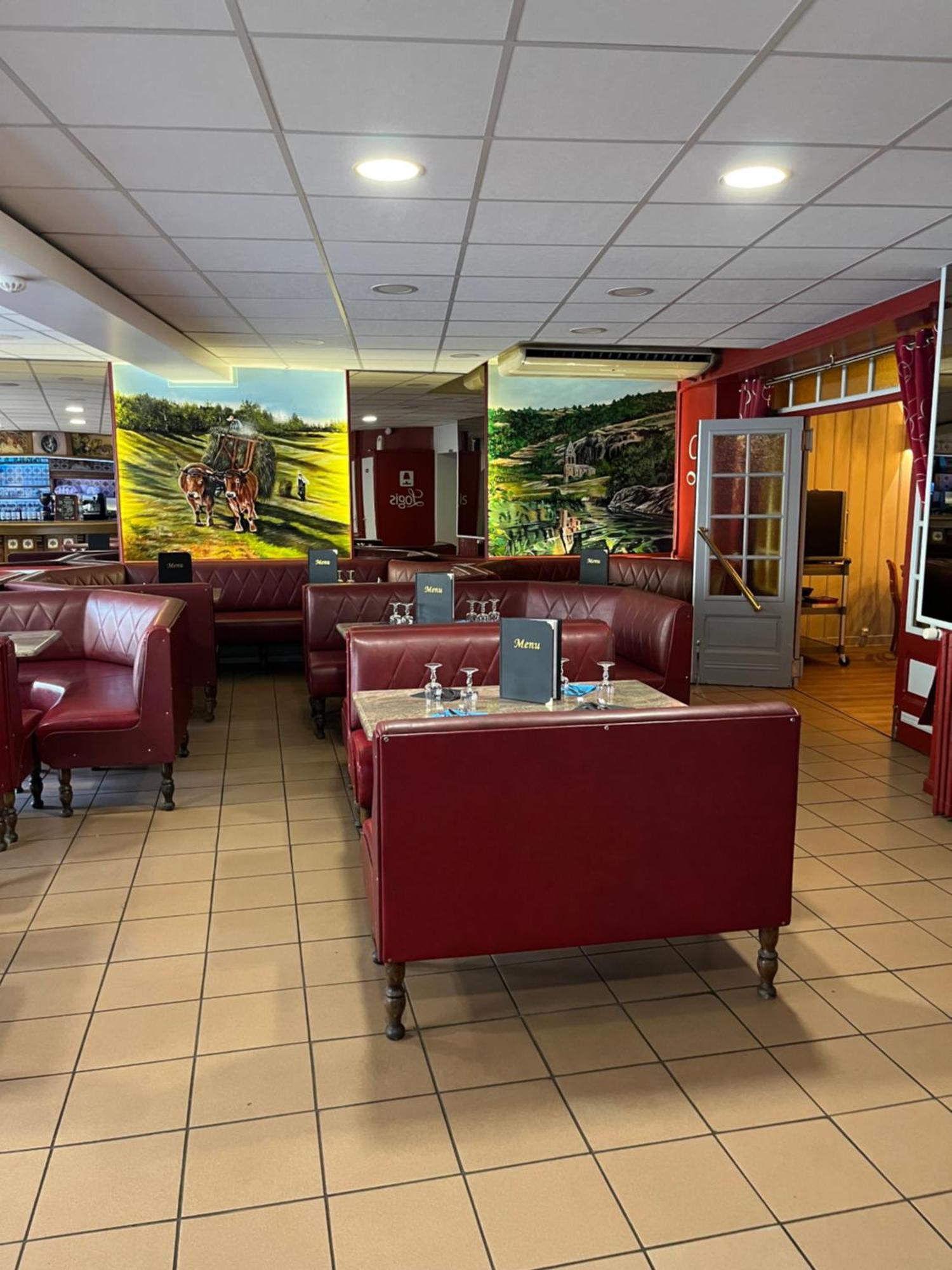 Logis Hotel Restaurant Des Voyageurs Saint-Paulien Exterior photo